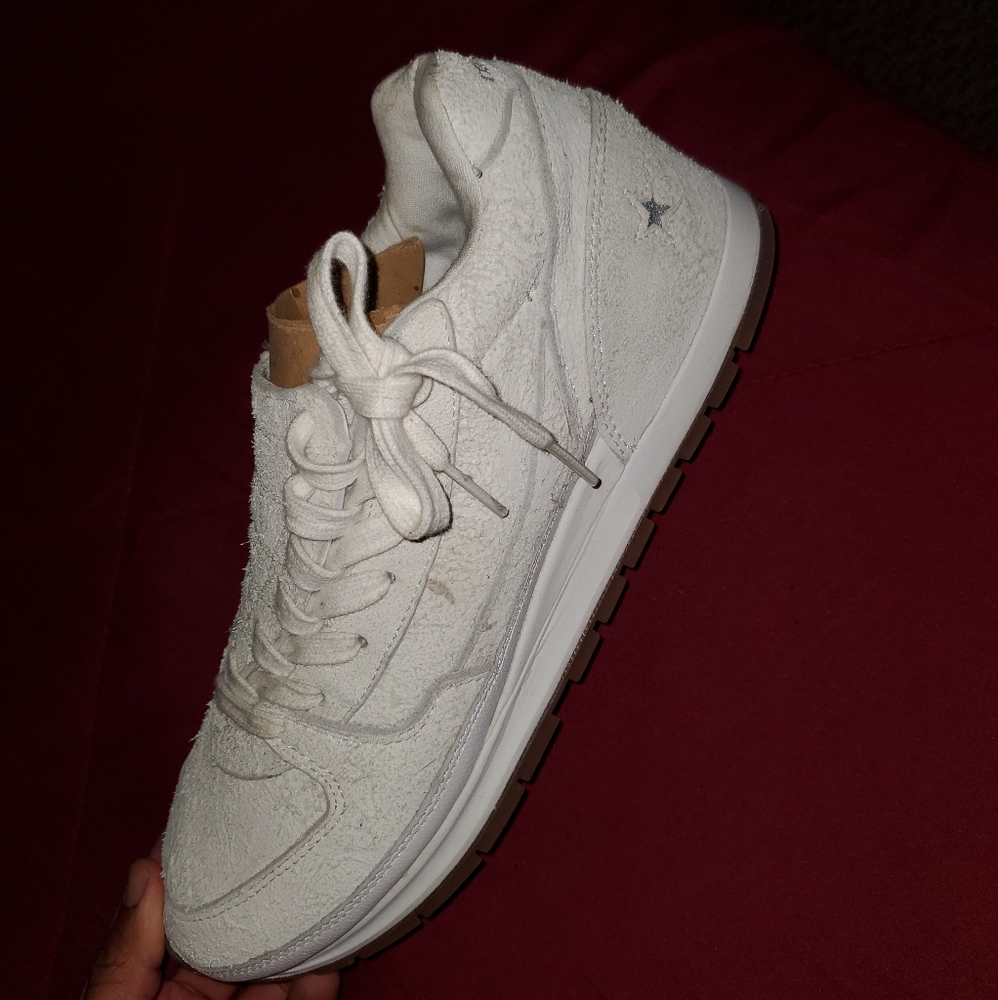 Converse number (N)ine Odessa